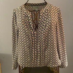 Dress Barn/Size Large/Black,White and Pink Top